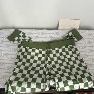 Dream Big Little Co Grinch Check Women’s Joggers S